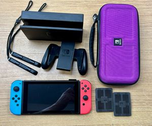 Nintendo Switch Console Bundle With Dock Joy-Cons Case Accessories Tested