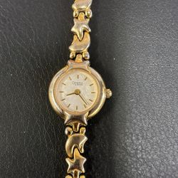 Vintage Caravelle By Bulova Gold Tone Womens Watch! New Battery! 