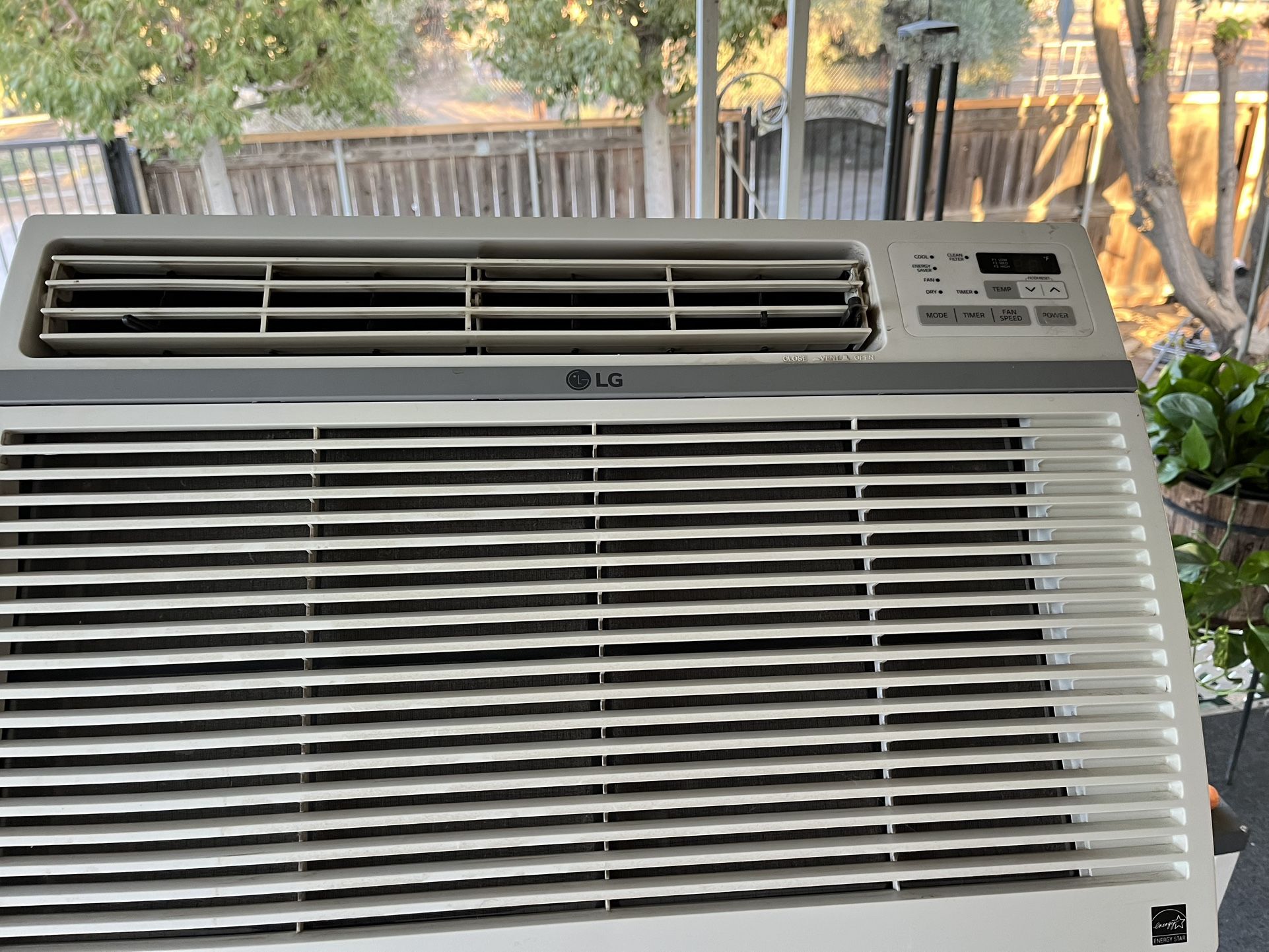 Window Air Conditioner