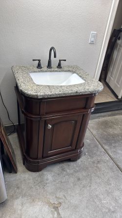 Bathroom vanity