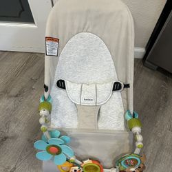 Baby Bjorn Bouncer With Toy Bar
