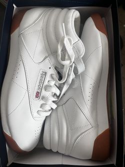 Classic Reeboks 9.5 New