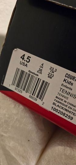 WOMENS REEBOK SHOES SIZE 4.5