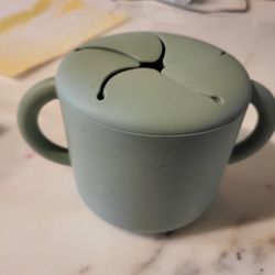 Mushie Snack Container 