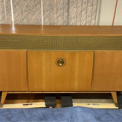 Old German Radio 1957