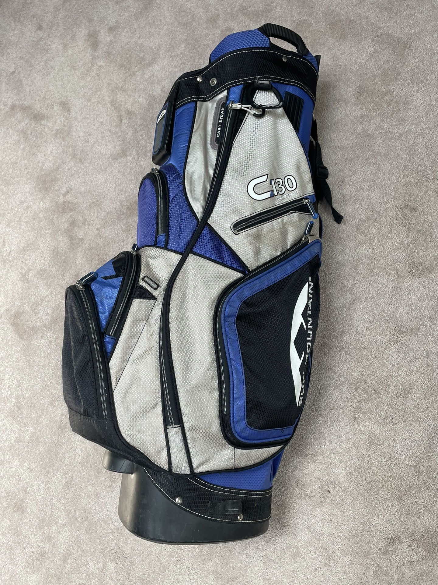 Sun Mountain C130 Golf Bag.
