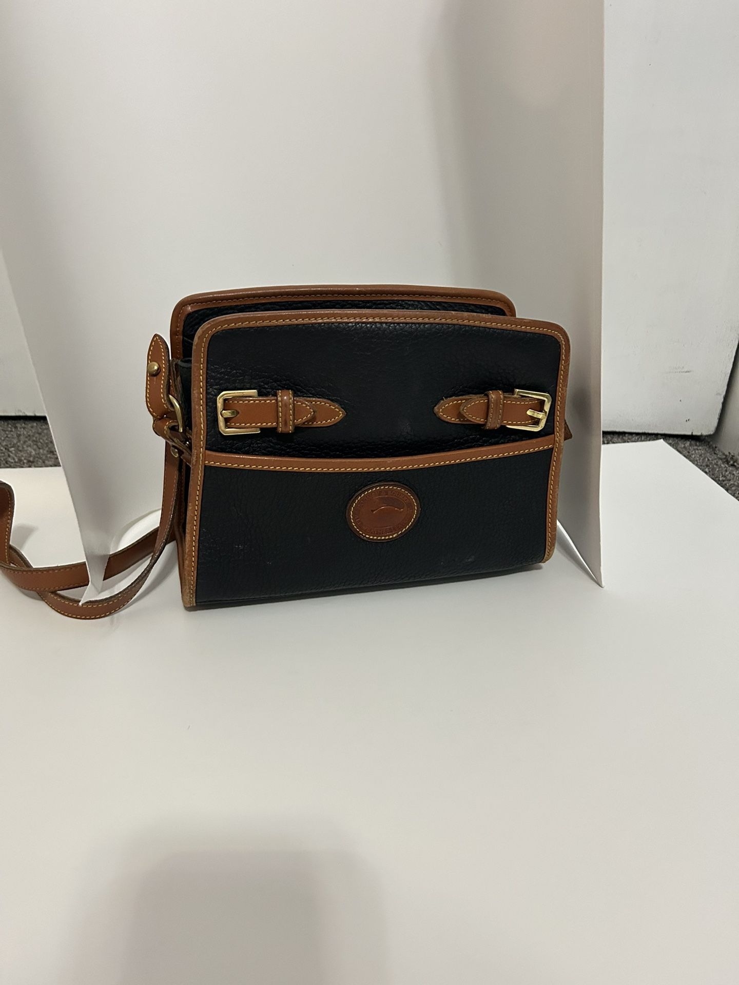 Dooney And Bourke Crossbody Bag