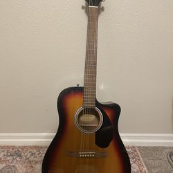 Electric Acoustic guitar - Fender 125ce