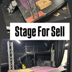 Performance Stage 