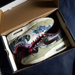 Nike Air Max 1 Concept Sz 9