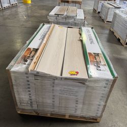 Up $0.99/sq ft 5.5mm~10mm Luxury Vinyl Plank Flooring SPC Flooring Click Locked Wholesale Price