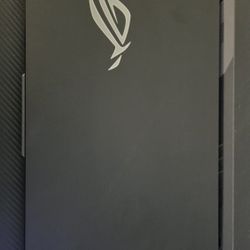 ASUS ROG Strix SCAR 16 (G634JY) - RTX 4090 | i9-13980HX | 2TB SSD | 32GB RAM