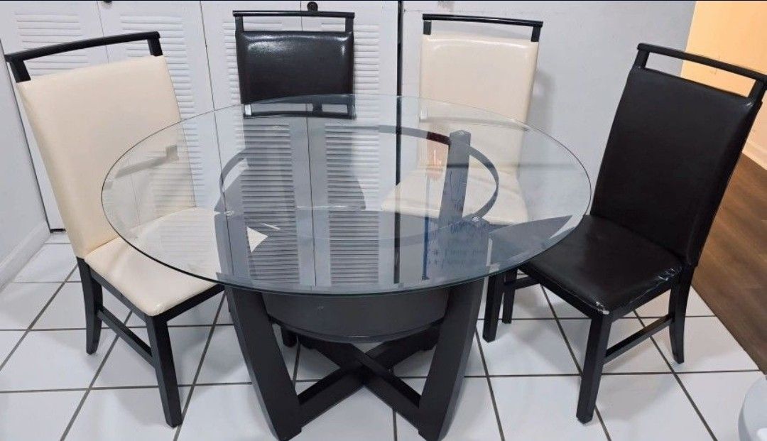 Table 4 Chairs 