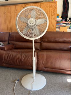 Lasko 20” Oscillating Pedestal Fan - 3 Speeds, Clean, Great for Patio - Light Stand Wobble