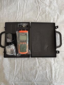 Extech SDL710 Differential Pressure Manometer Datalogger w/ Case & Accessories