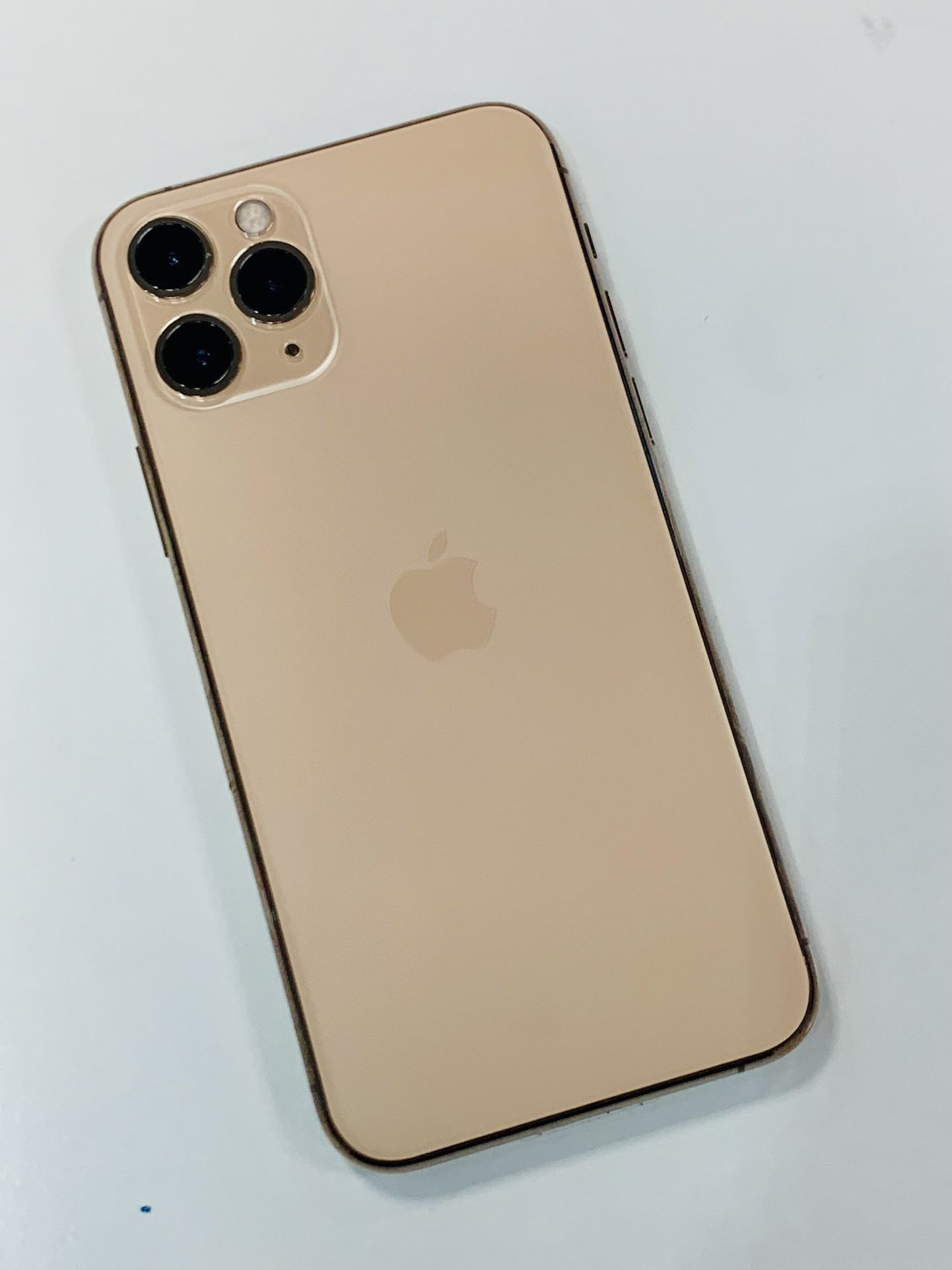 iPhone 11pro 64GB Fully unlocked