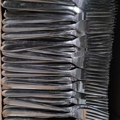 Lot of 465+ Lufthansa forks