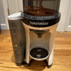 Baby Brezza Formula Pro Advanced 