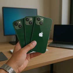 iPhone 13 Unlocked Mint Condition 