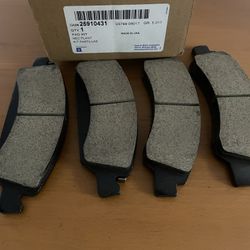  Front Disc Brake Pad Set  - GM ((contact info removed)1