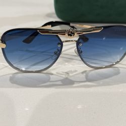 Gucci Glasses Gold Trim Blue Lense