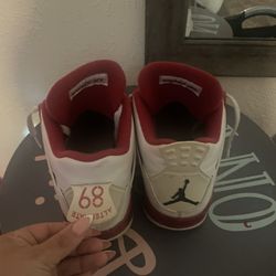 Jordan 4 Retro