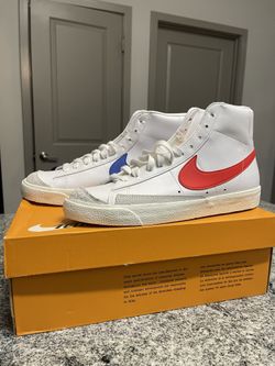 Nike Blazers sz 10 (Brand New)