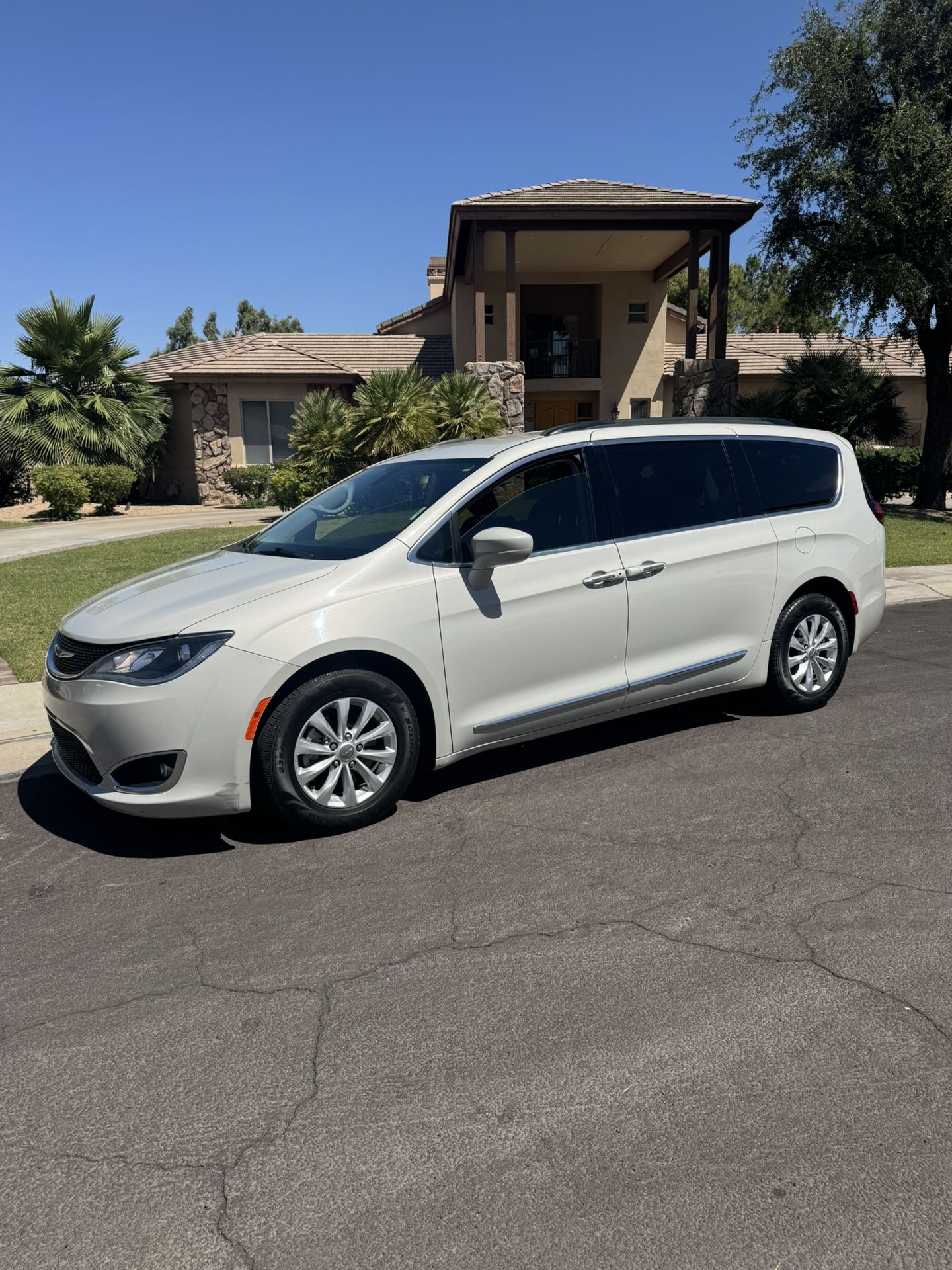 2017 Chrysler Pacifica