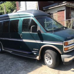 1999 Chevy Express 1500 