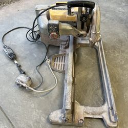 Desalt Tile Saw 
