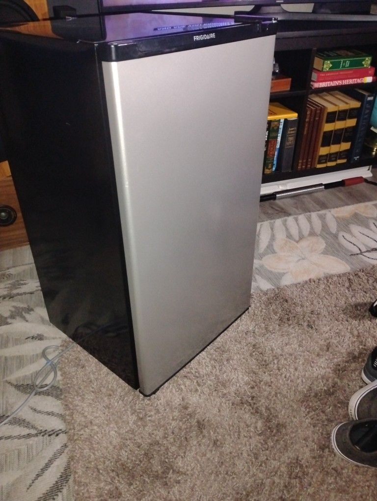 New! Frigidaire Mini Fridge 