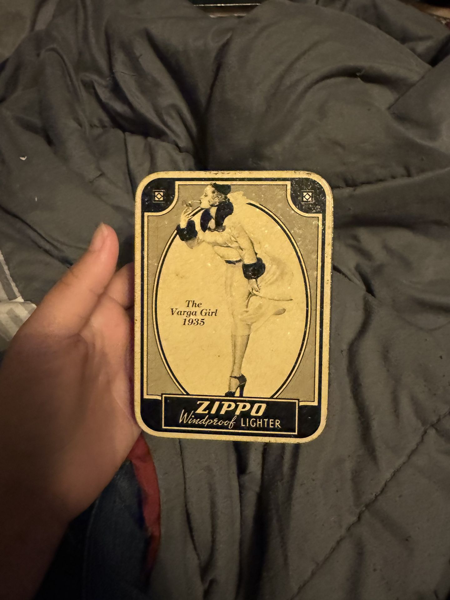 Varga Girl Zippo