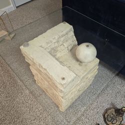 GLASS STONE TABLE