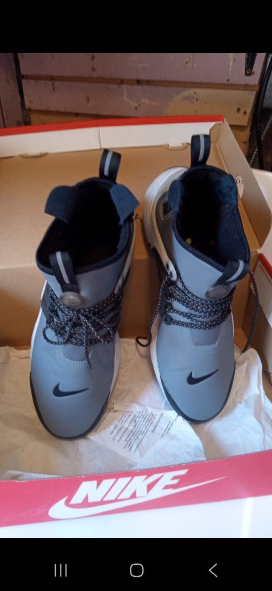 Tenis Nike 9