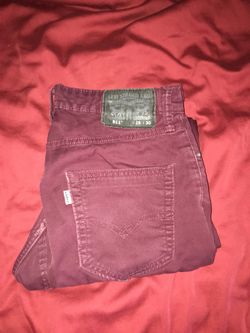 White tag Levi's 511 commuters