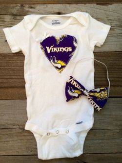 3-6 months Vikings baby onesie and headband set