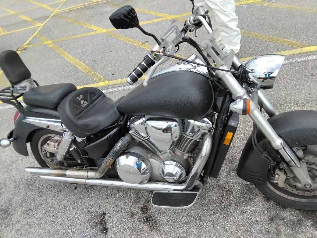 2003 Honda Vtx
