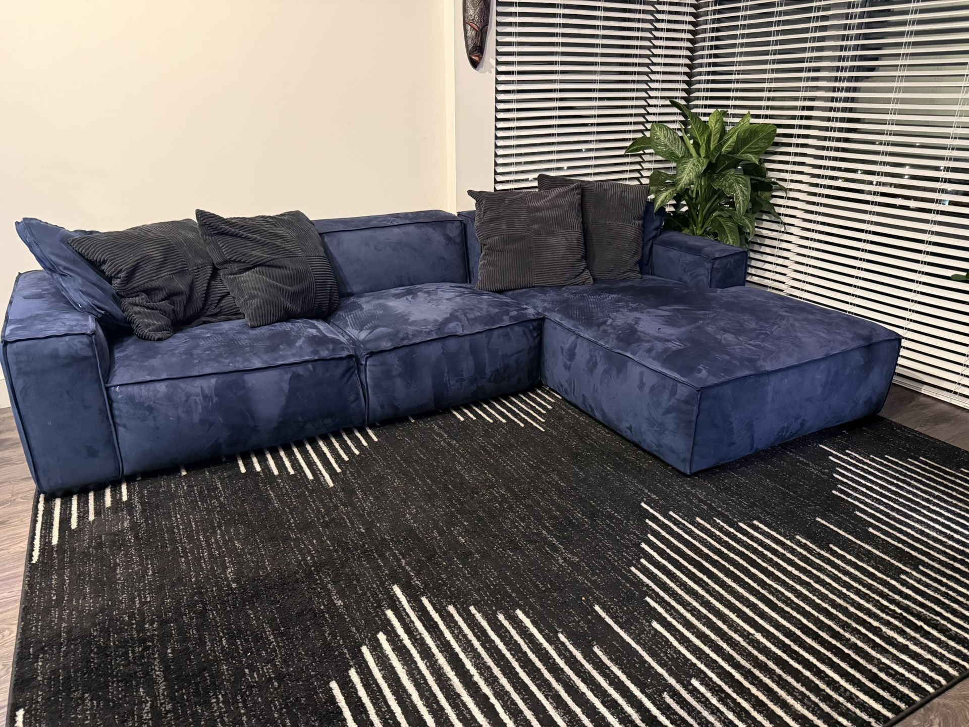 Modern L-Shaped Deep Sectional Sofa for Living Room Velvet Style Comfy Suedette with Chaise