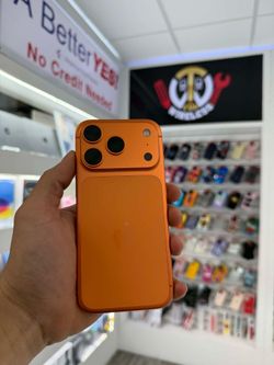 iPhone 17 pro 1TB UNLOCKED