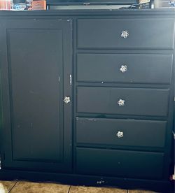 FREE Dresser