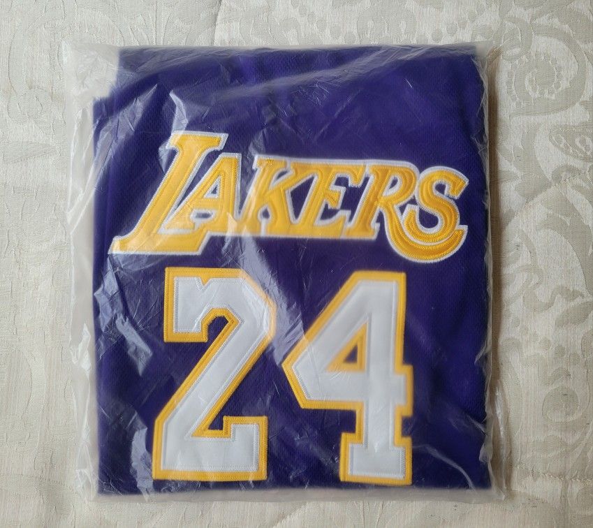 Kobe Bryant Lakers Jersey XL $45