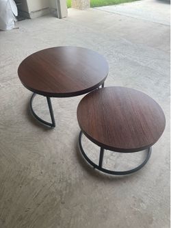 Modern Nesting Coffee Tables Set of 2 – Walnut Finish
