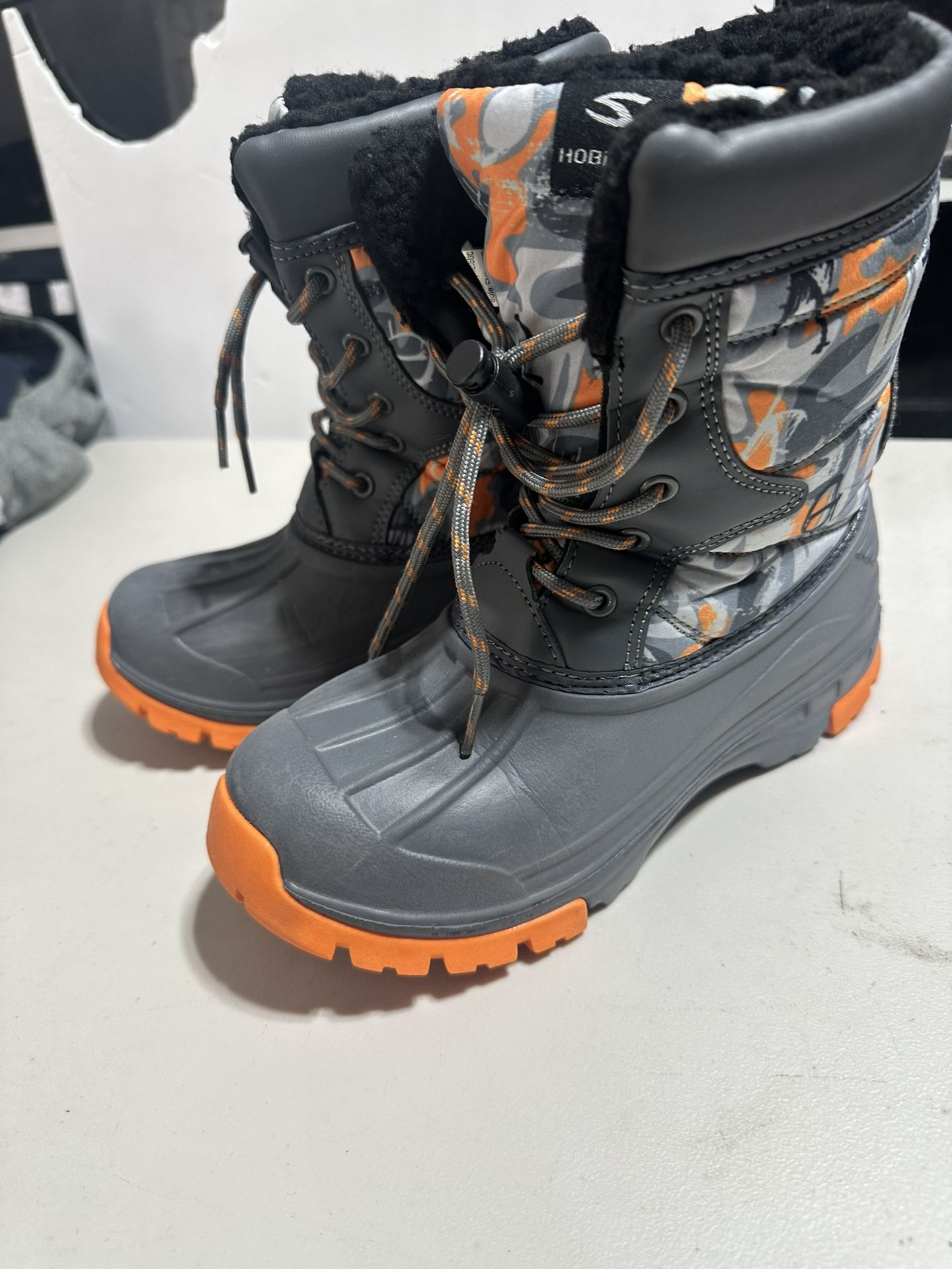 Kids Snow Boots Size 2