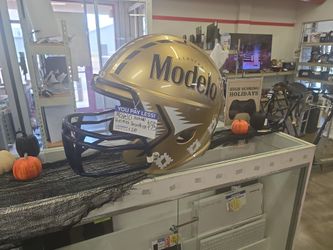 Modelo Helmet