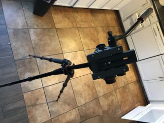 MOTOFROTO 190GO- VIDEO FLUID HEAD PLUS TRIPOD