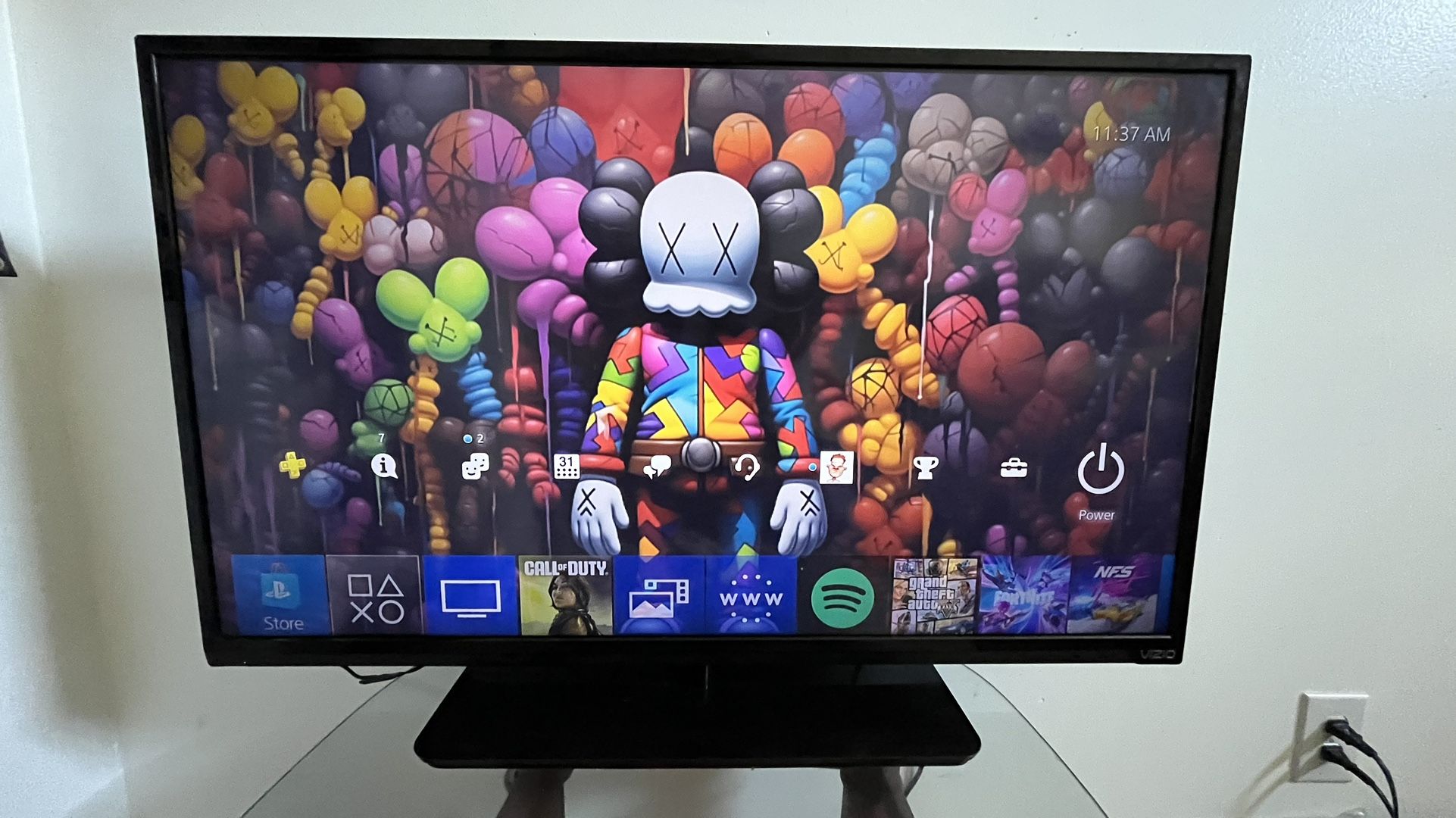 35 Inch TV