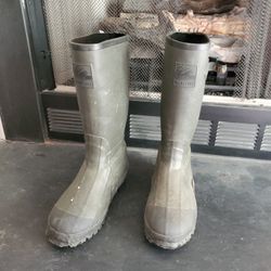 Itasca Boots Rubber 10 Hunting Fishing Construction 