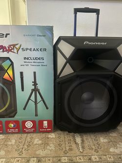 Pioneer speaker
