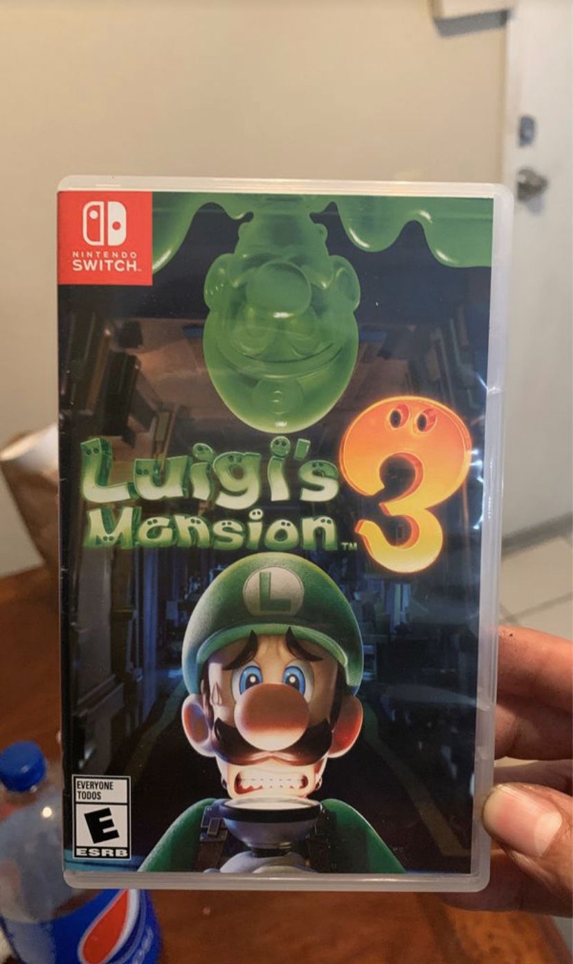 Nintendo switch Luigis mansion 3 $45 (pre owned)