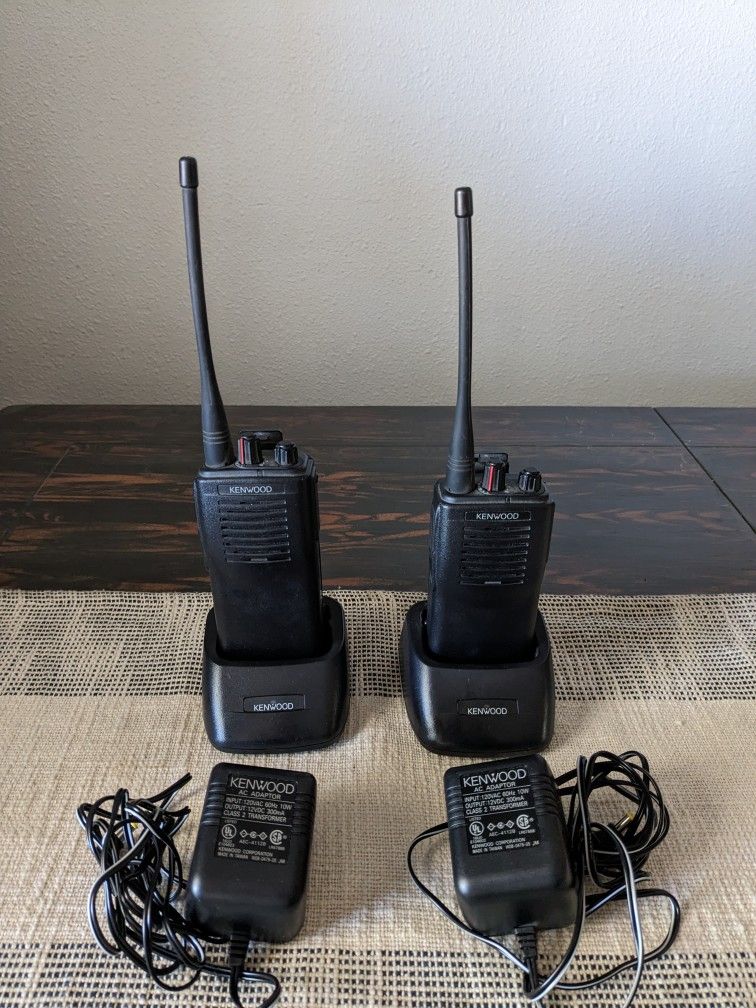 ＴＫ-３１０１ Kenwood TK-3101 TK3101 UHF 460-470 MHz 2 Watt 15 channel Portable
